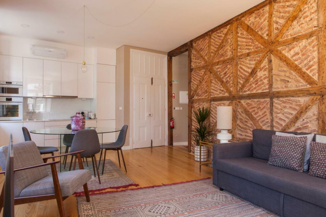 Alfama Baixa Spacious And Bright Apartment Blends The Historic And The Contemporary 2 Bedrs & 2 Bathrs Ac 18Th Century Building Lisboa Exterior foto